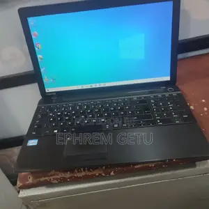 Laptop Toshiba Satellite C55 4GB Intel Core I3 HDD 320GB