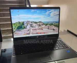 Photo - New Laptop HP Stream Notebook 8GB Intel Core I7 HDD+SSD 256GB