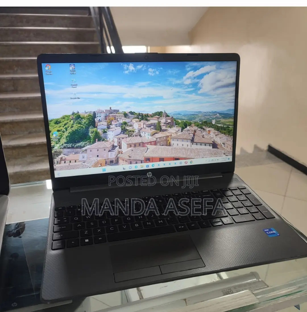 New Laptop HP Stream Notebook 8GB Intel Core I7 HDD+SSD 256GB