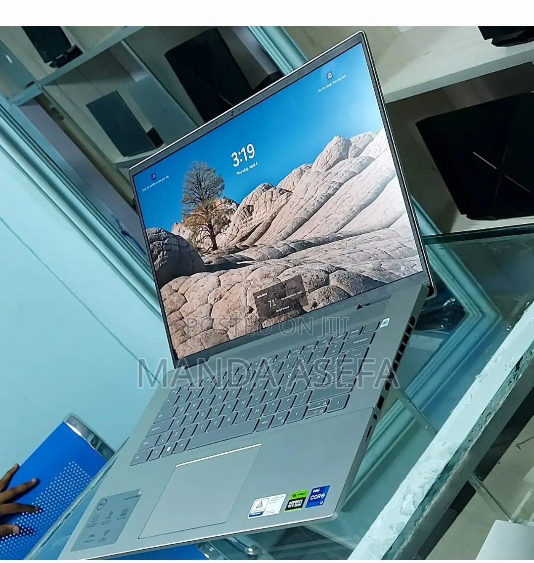 New Laptop Dell 16GB Intel Core I7 SSD 1T