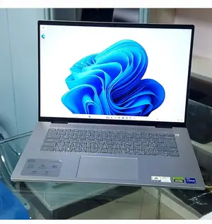 New Laptop Dell 16GB Intel Core I7 SSD 1T