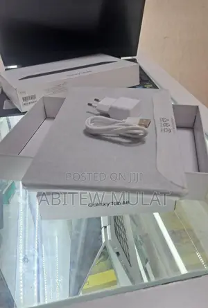 New Samsung Galaxy Tab A8 10.5 (2021) 64 GB Gray