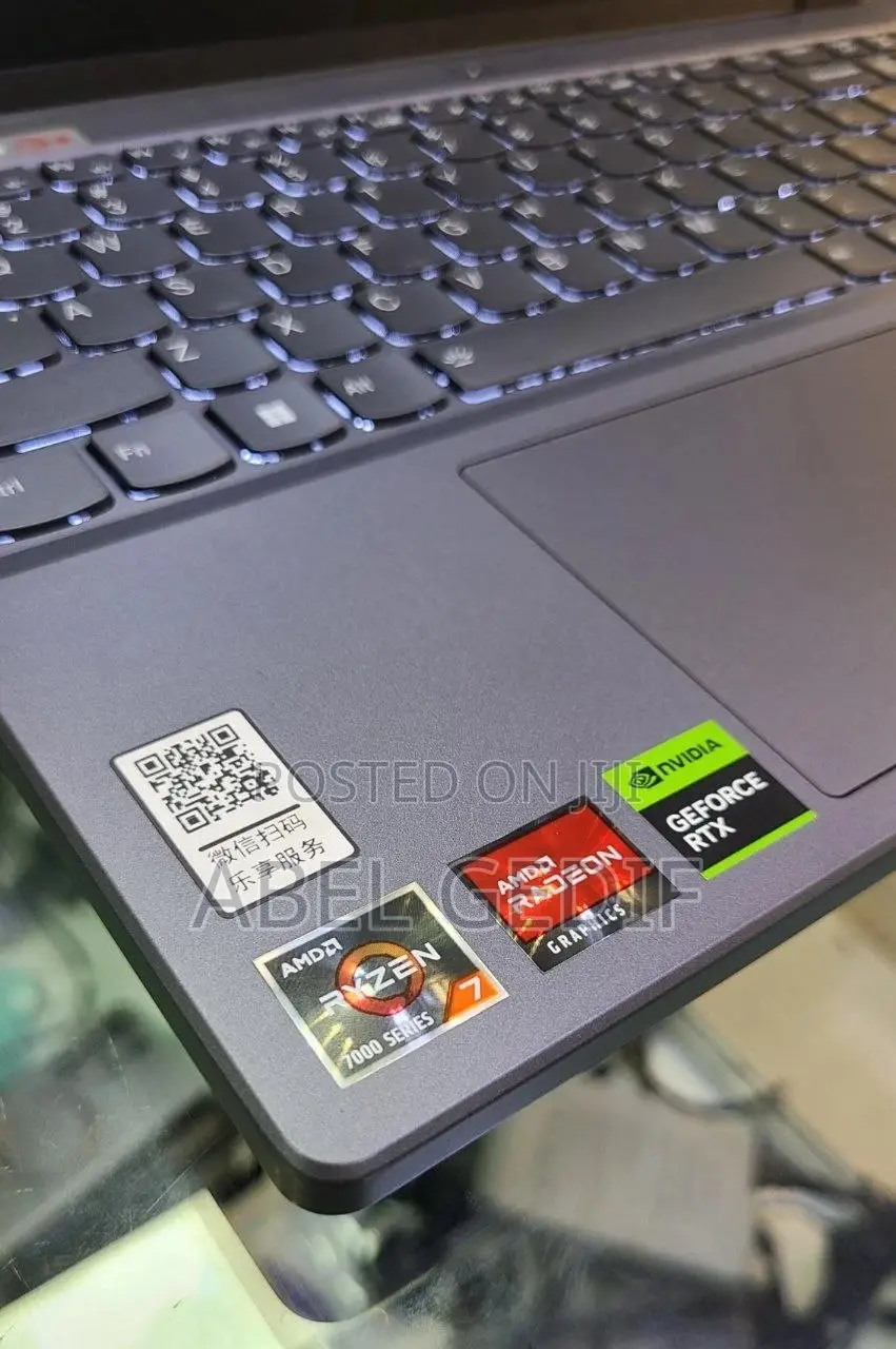 New Laptop Lenovo Legion 5 16GB AMD Ryzen 7 SSD 1T
