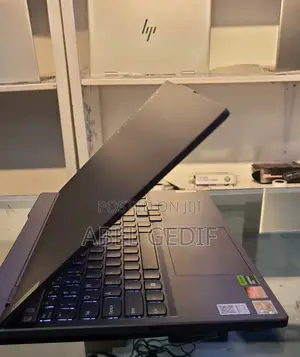 New Laptop Lenovo Legion 5 16GB AMD Ryzen 7 SSD 1T