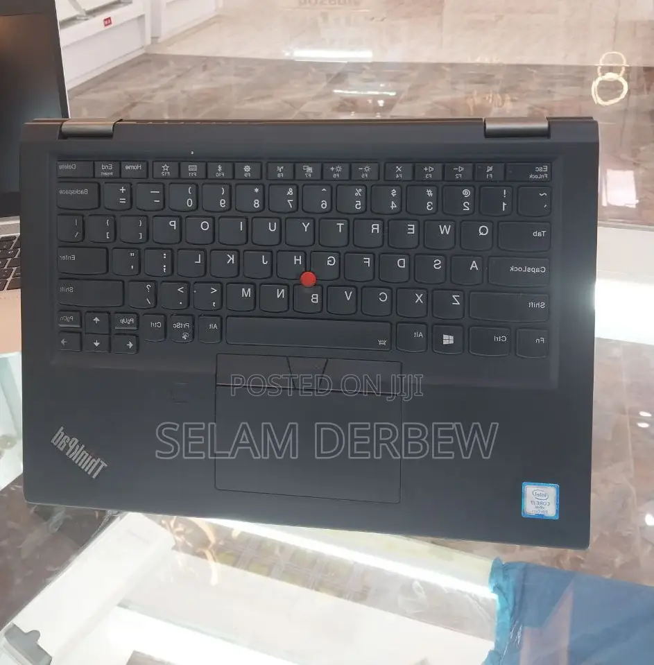 New Laptop Lenovo ThinkPad X390 Yoga 16GB Intel Core I7 SSD 512GB