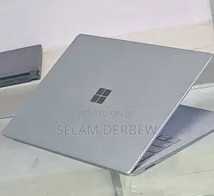 New Laptop Microsoft Surface 16GB Intel Core I7 SSD 256GB