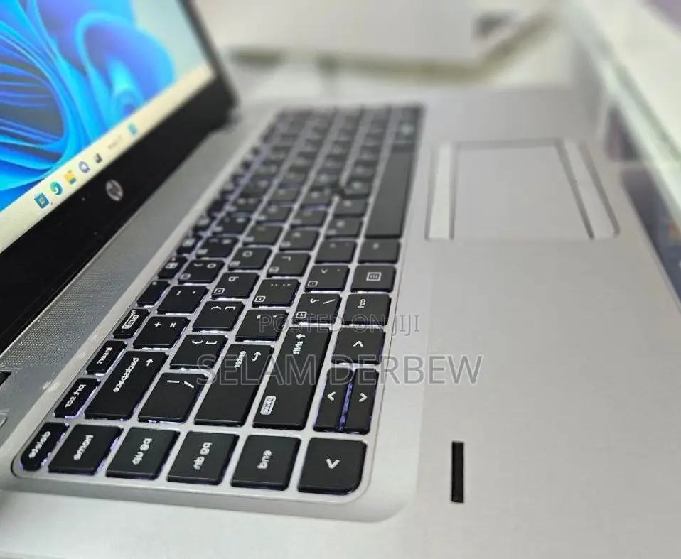 New Laptop HP EliteBook 840 8GB Intel Core I7 HDD+SSD 1T