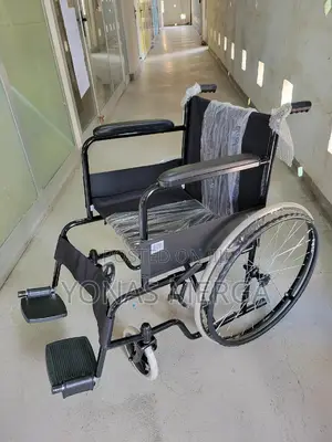 Normal Wheelchair\እስከ 150ኪ/ግ_wheelchair/ሚሸከም\Wheelchair
