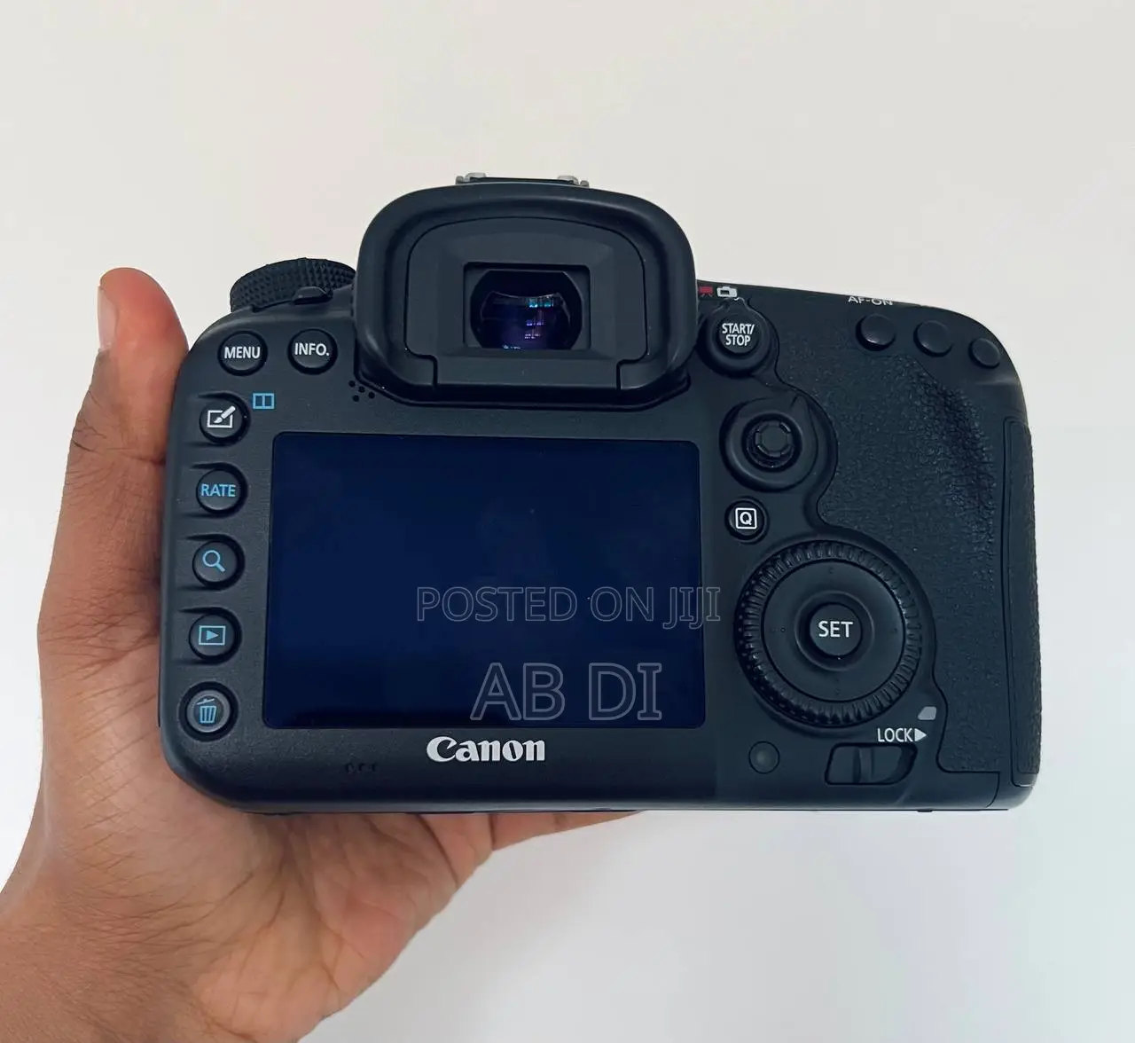 Canon 7d Mark 2 With Lens 18-135mm