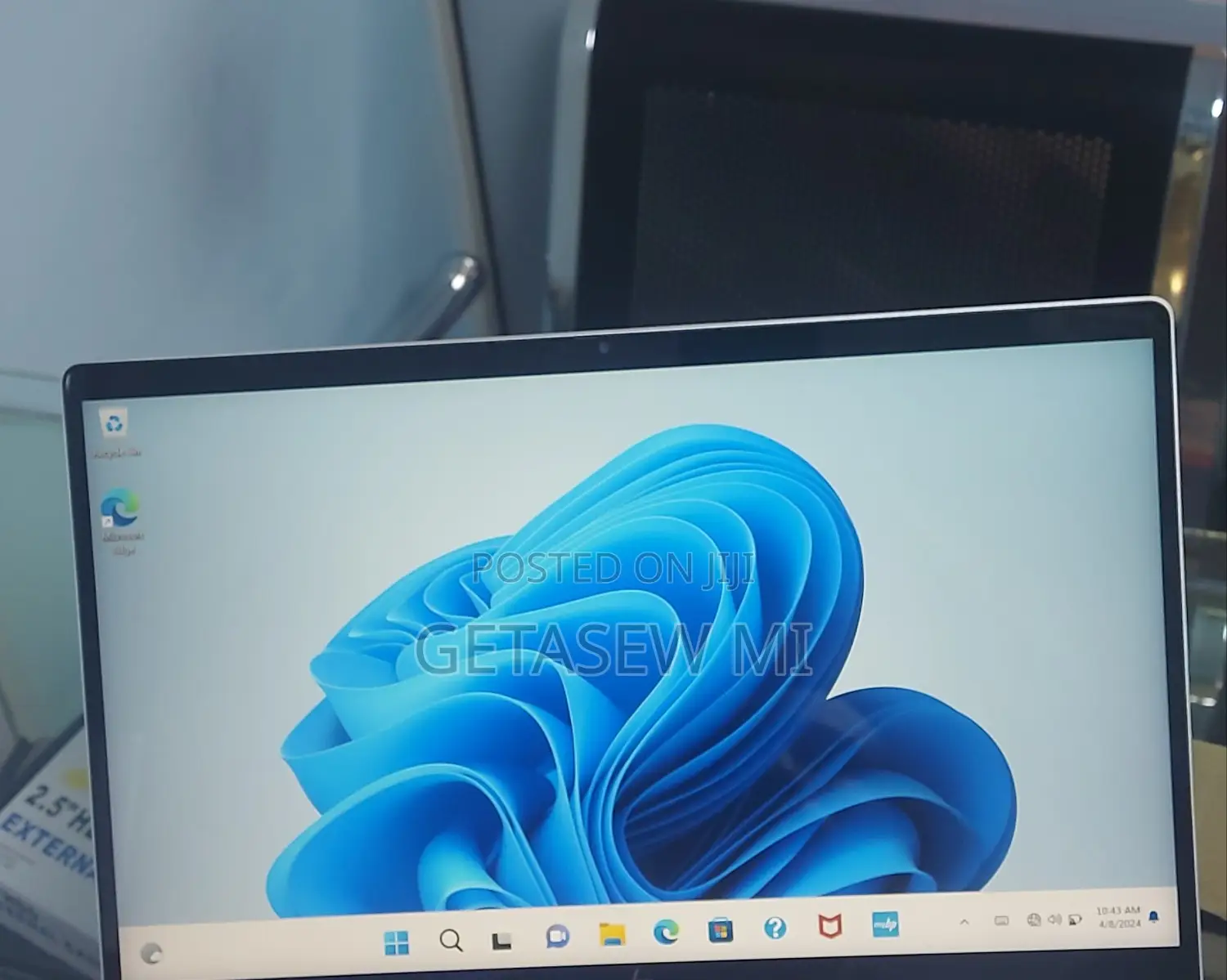 New Laptop HP Envy X360 8GB Intel Core i7 SSD 512GB