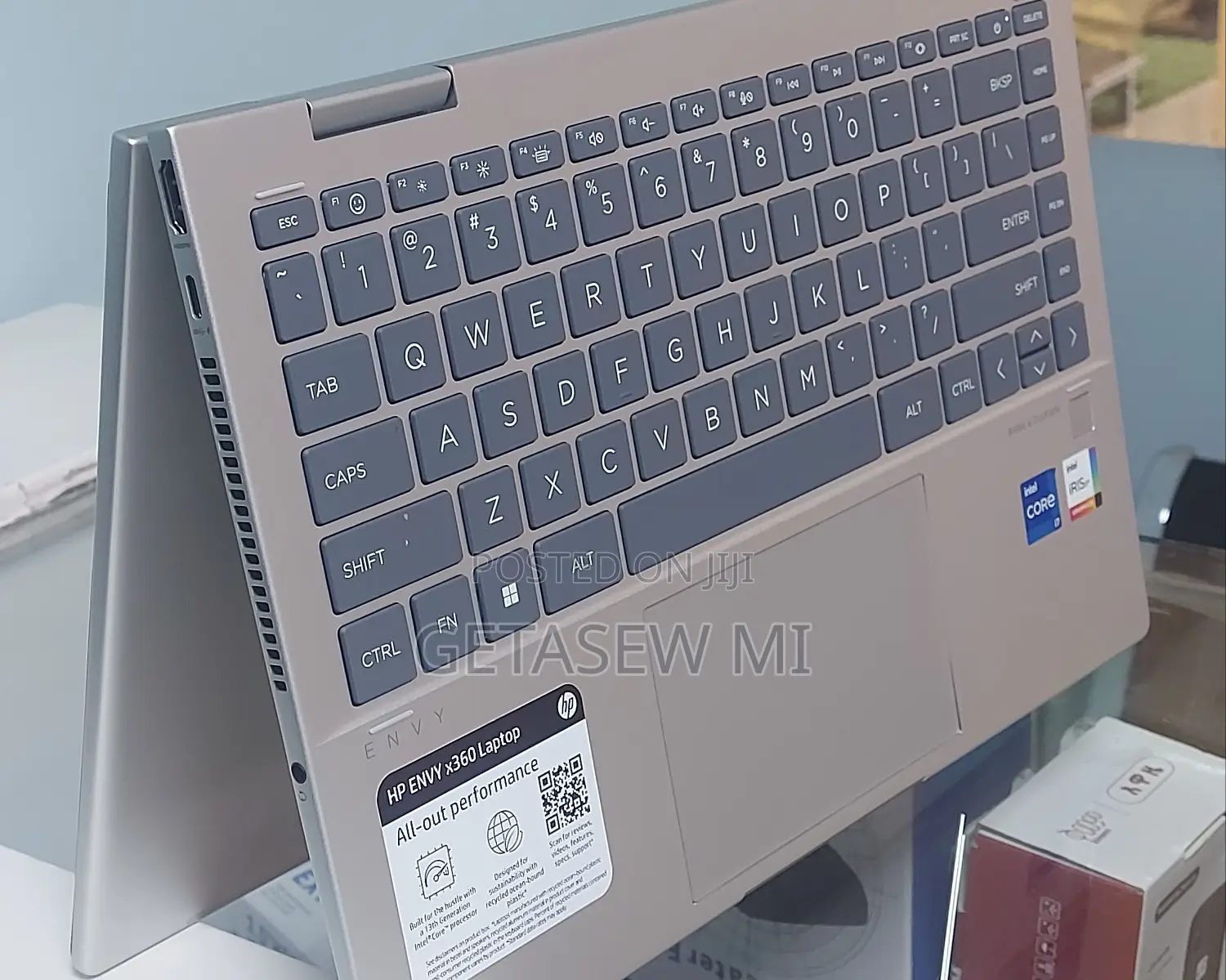 New Laptop HP Envy X360 8GB Intel Core i7 SSD 512GB