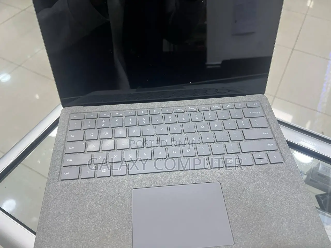 New Laptop Microsoft Surface 2 16GB Intel Core I7 SSD 512GB