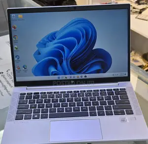 New Laptop HP EliteBook 830 16GB Intel Core I7 SSD 512GB