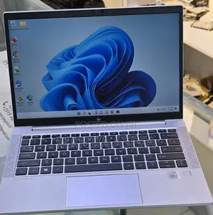 New Laptop HP EliteBook 830 16GB Intel Core I7 SSD 512GB