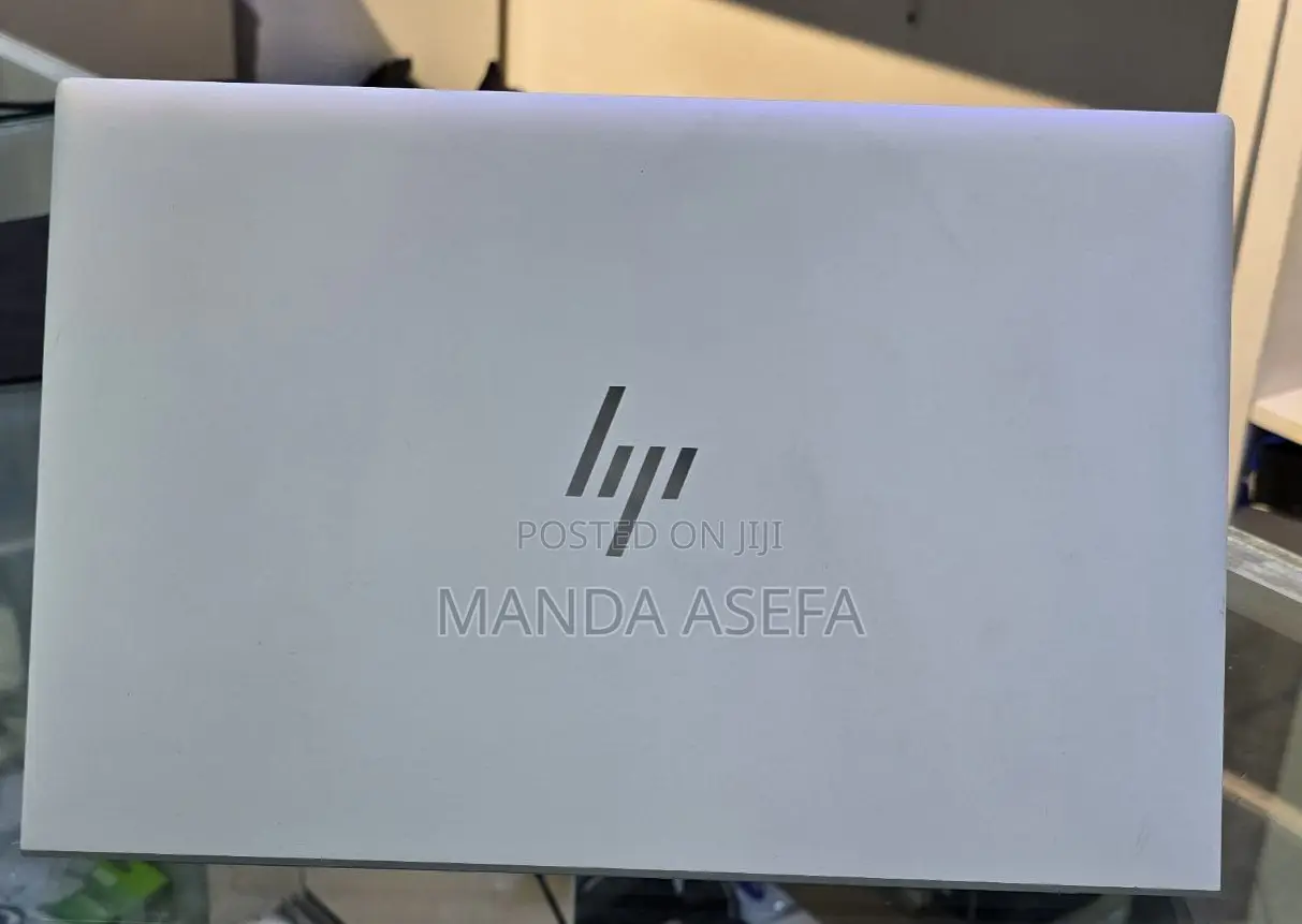 New Laptop HP EliteBook 830 16GB Intel Core I7 SSD 512GB