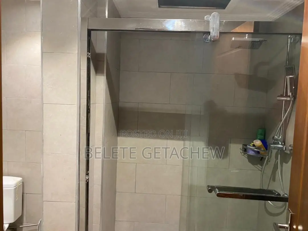 4bdrm Apartment in Summit, Sunshine, Bole for sale