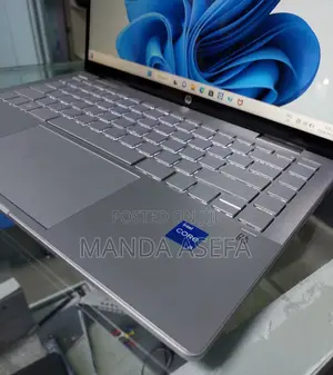 New Laptop HP Pavilion 13 X360 8GB Intel Core I5 SSD 512GB