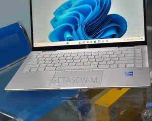 New Laptop HP Pavilion 14 2GB Intel Core i5 SSD 512GB