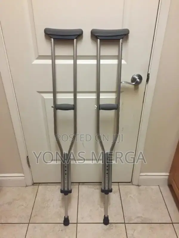 Auxiliary Crutches \እጅ መያዣዉ በፈለጉት ልክ ከፋ ዝቅ|Crutches\Crutches