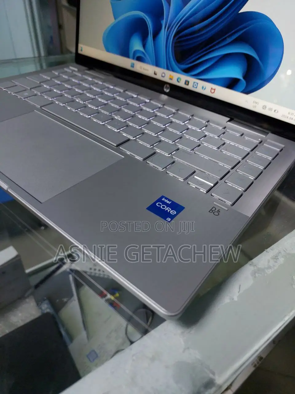 New Laptop HP Pavilion X360 13t 8GB Intel Core I5 SSD 512GB