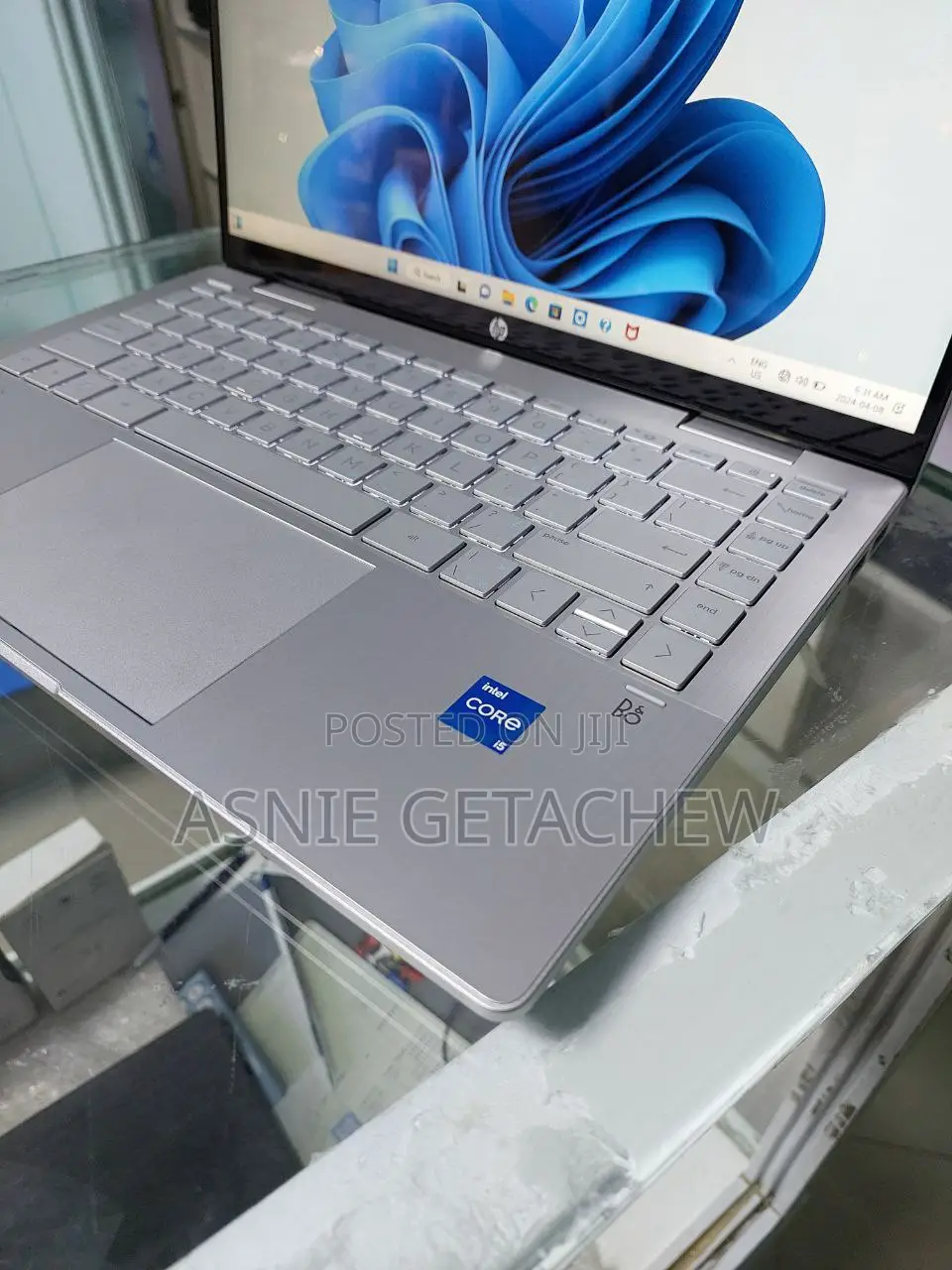 New Laptop HP Pavilion X360 13t 8GB Intel Core I5 SSD 512GB