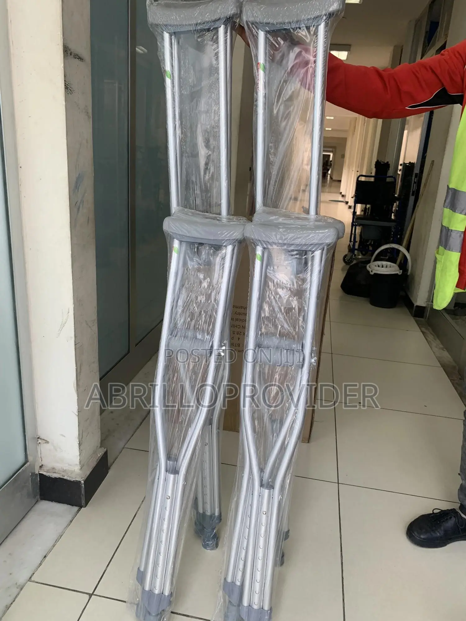 Adjusting Crutches Crutches Crutches ALMUNIUM