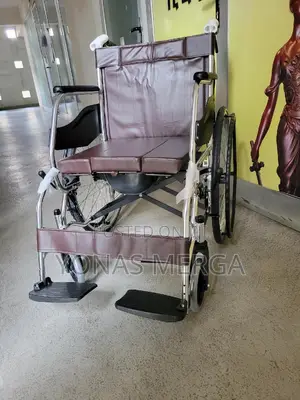 Commode Wheelchair{Popo|Potty Wheelchair^ለቤቶም ሆነ ለሆስፒታል