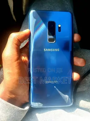 Photo - Samsung Galaxy S9 Plus 64 GB Blue