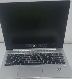 New Laptop HP 8GB AMD Ryzen 5 SSD 512GB