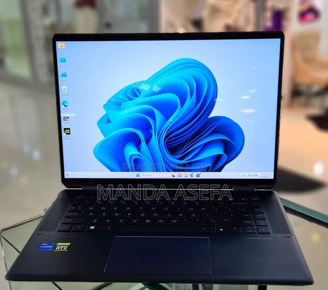 New Laptop HP Spectre 16GB Intel Core I7 SSD 512GB