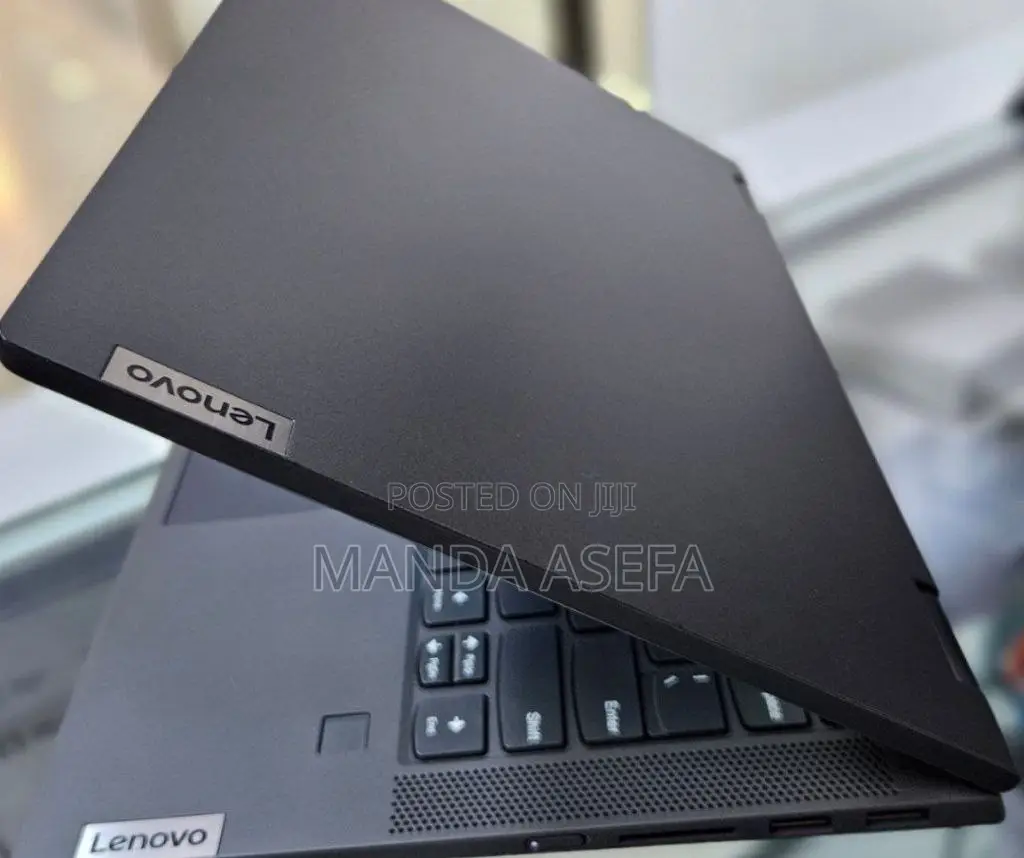 New Laptop Lenovo 8GB Intel Core I3 SSD 256GB