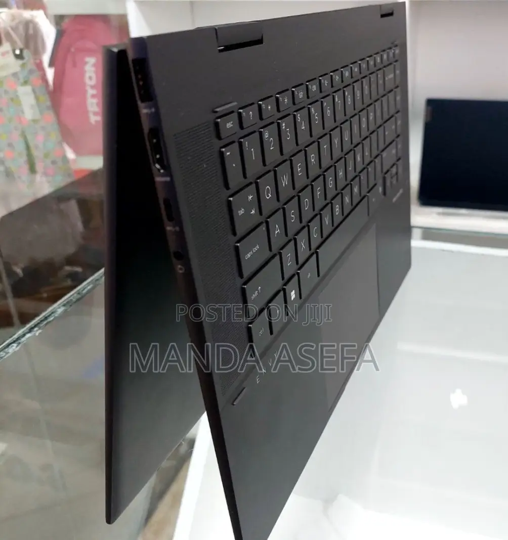 New Laptop HP Envy X360 16GB AMD Ryzen 5 SSD 512GB