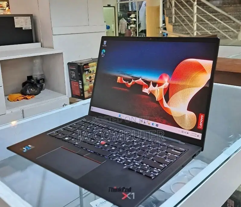 New Laptop Lenovo ThinkPad X1 Carbon 16GB Intel Core I7 SSD 512GB