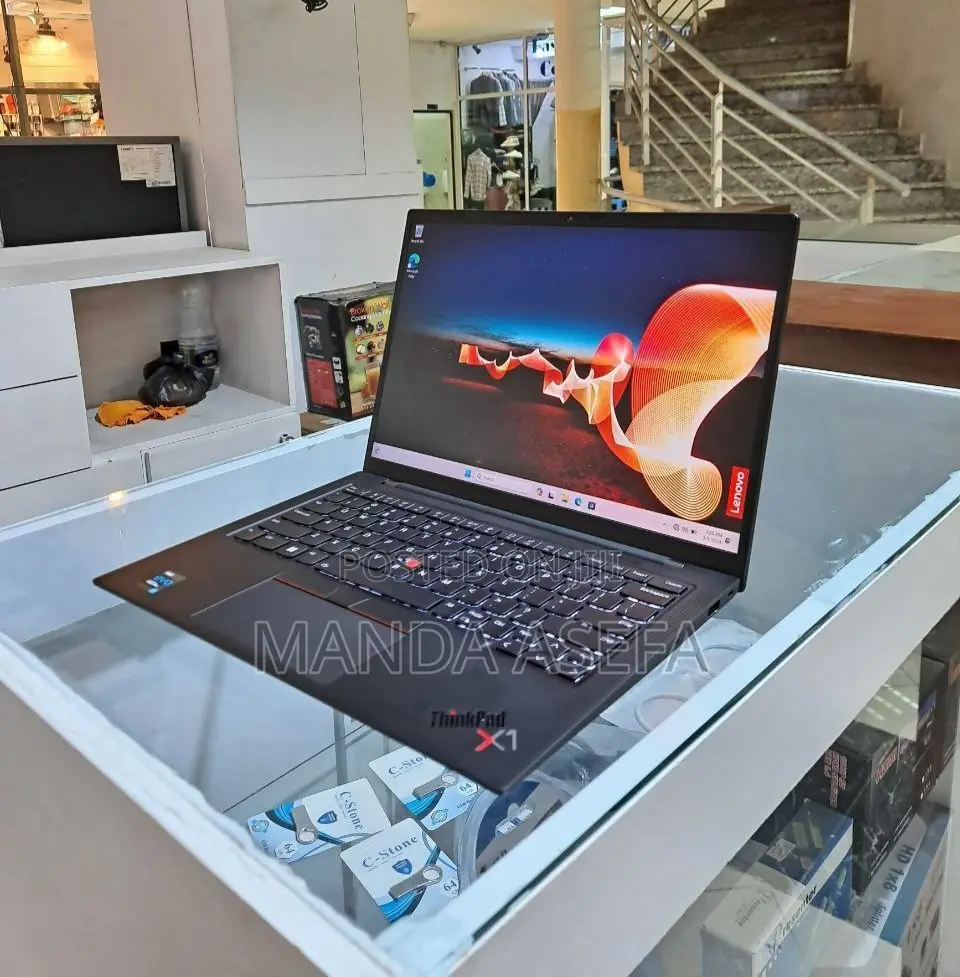 New Laptop Lenovo ThinkPad X1 Carbon 16GB Intel Core I7 SSD 512GB
