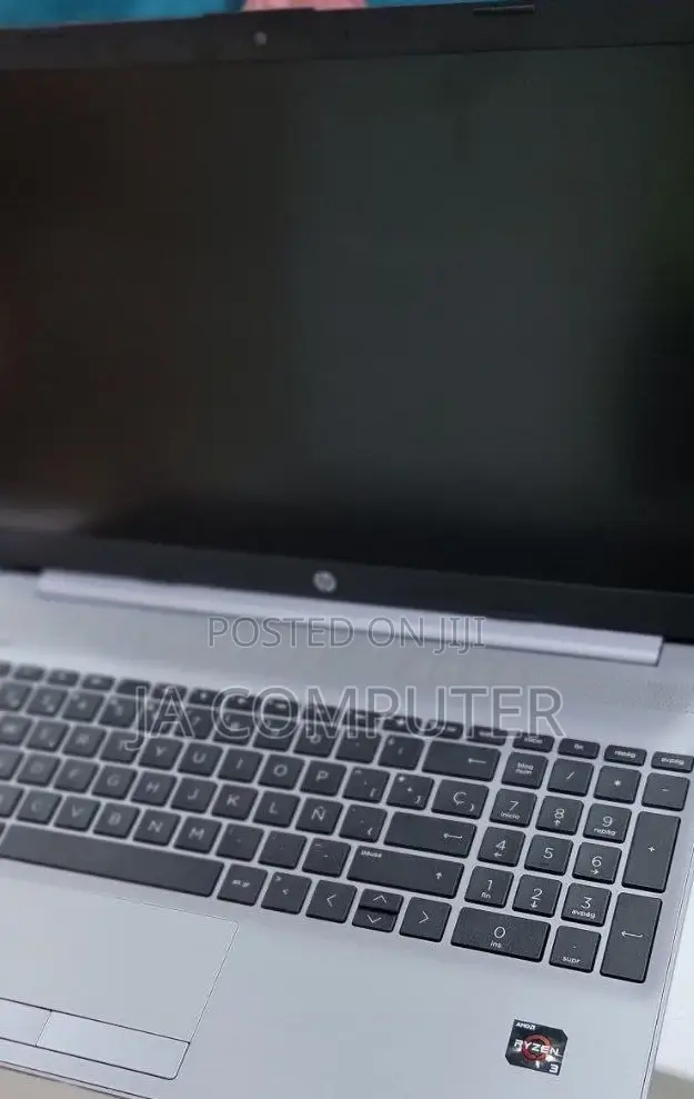 New Laptop HP Stream Notebook 8GB AMD Ryzen 3 SSD 256GB