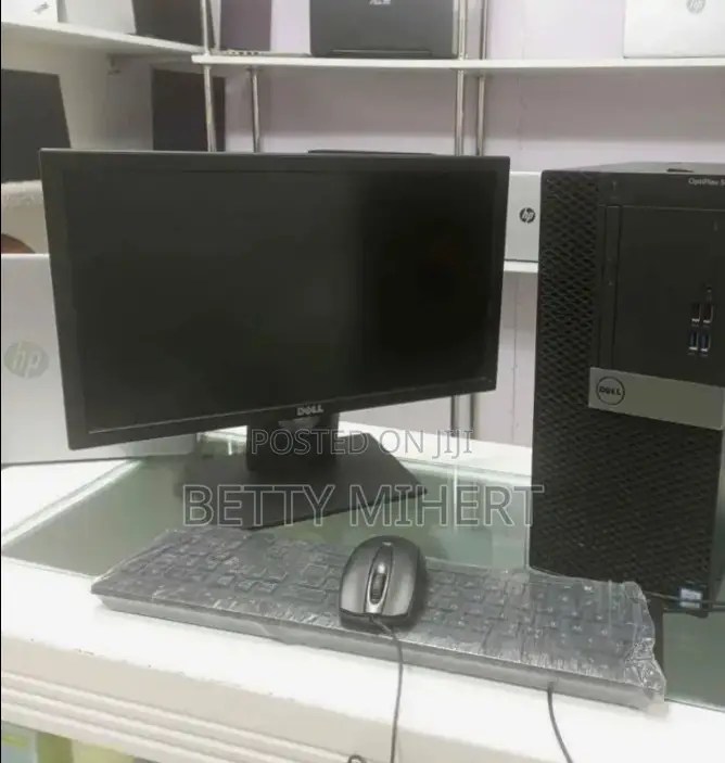 Desktop Computer Dell OptiPlex 3050 4GB Intel Core I5 HDD 500GB