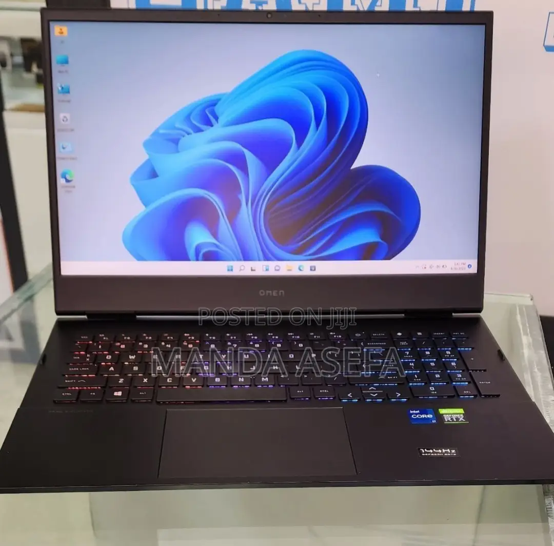 New Laptop HP Omen 16 24GB Intel Core i7 SSD 512GB