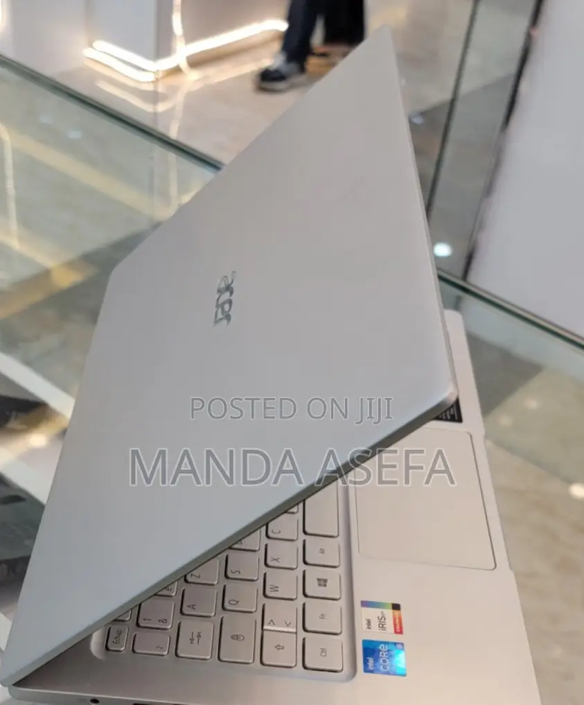 New Laptop Acer Swift 3 16GB Intel Core I5 SSD 512GB