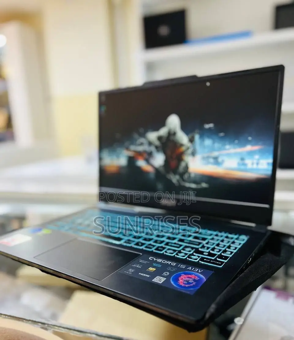 New Laptop MSI CR460 16GB Intel Core I7 SSD 512GB