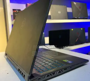 New Laptop MSI CR460 16GB Intel Core I7 SSD 512GB