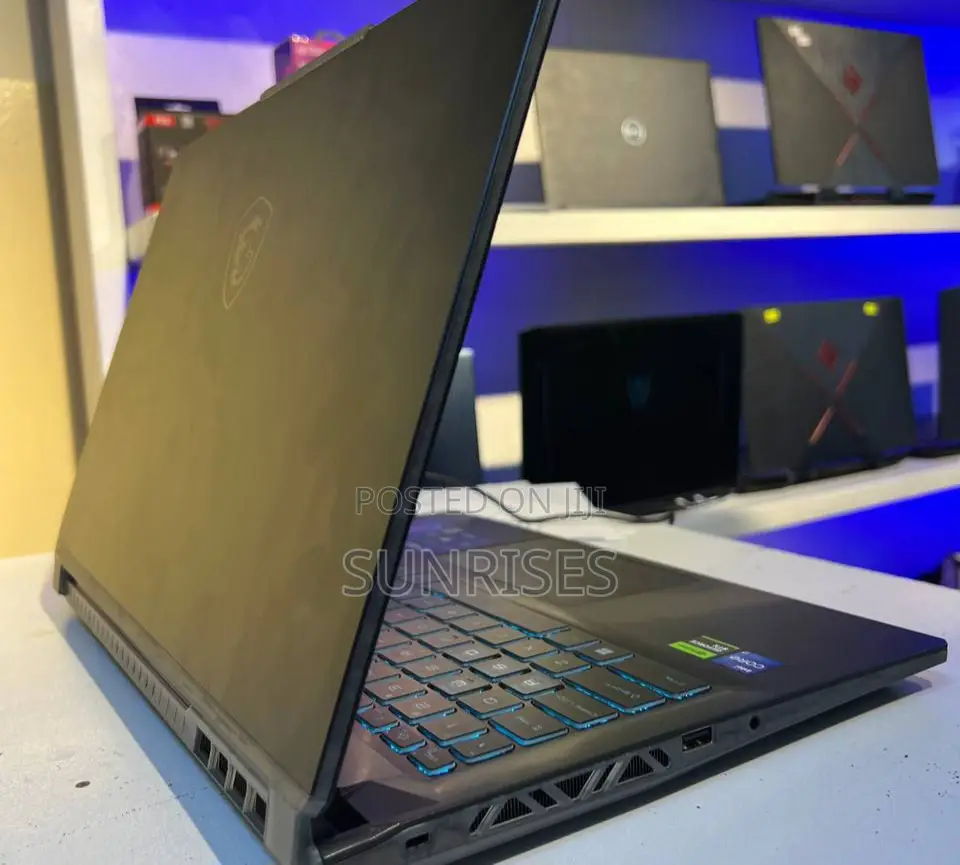 New Laptop MSI CR460 16GB Intel Core I7 SSD 512GB