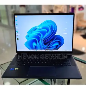 Photo - New Laptop HP Spectre 16GB Intel Core I7 SSD 512GB