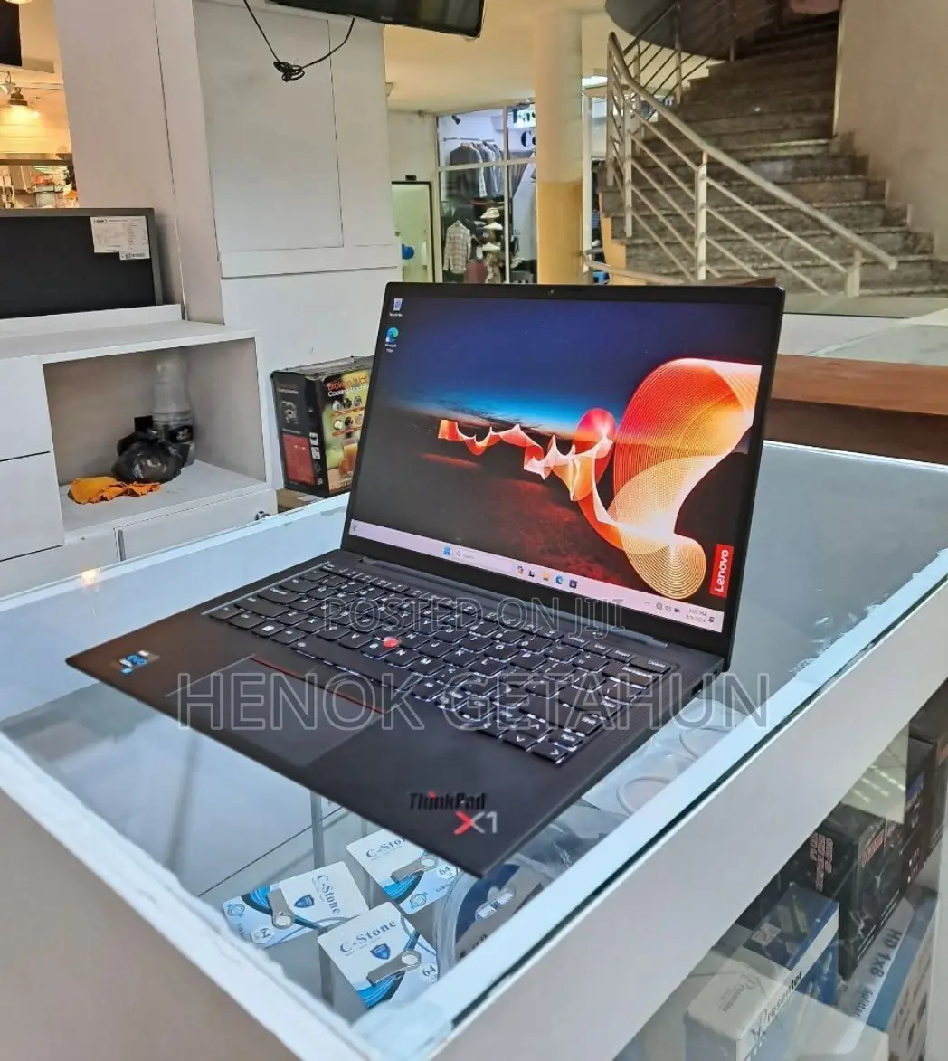 New Laptop Lenovo ThinkPad X1 Carbon 16GB Intel Core I7 SSD 512GB