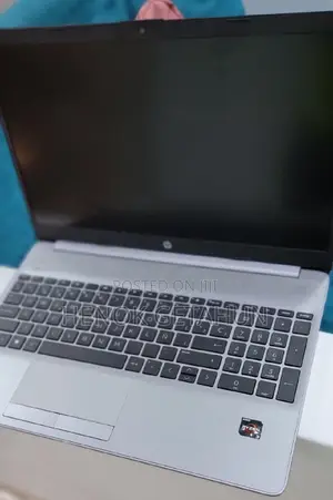 New Laptop HP Stream Notebook 8GB AMD Ryzen 3 SSD 256GB