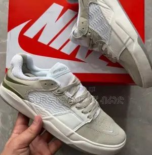 Photo - Nike SB Ishod Wair 'Game Royal'flat Skateboarding Shoes