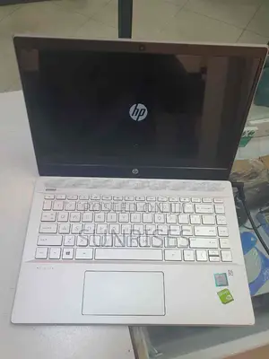 Photo - New Laptop HP Pavilion 15 8GB Intel Core I5 SSD 1.5T
