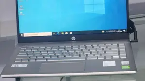 New Laptop HP Pavilion 15 8GB Intel Core I5 SSD 1.5T