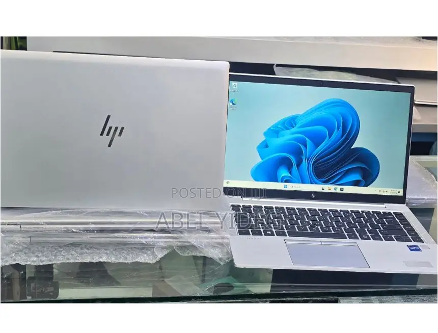New Laptop HP EliteBook 840 G8 16GB Intel Core I7 SSD 512GB