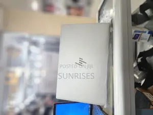 New Laptop HP Envy 13 16GB Intel Core I5 SSD 512GB