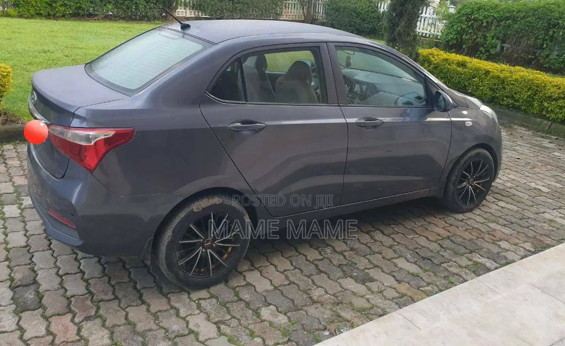 Hyundai I10 2021 Gray